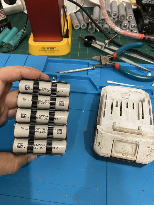 Ремонт, перепаковка та збір нових акумуляторів для електроінструменту