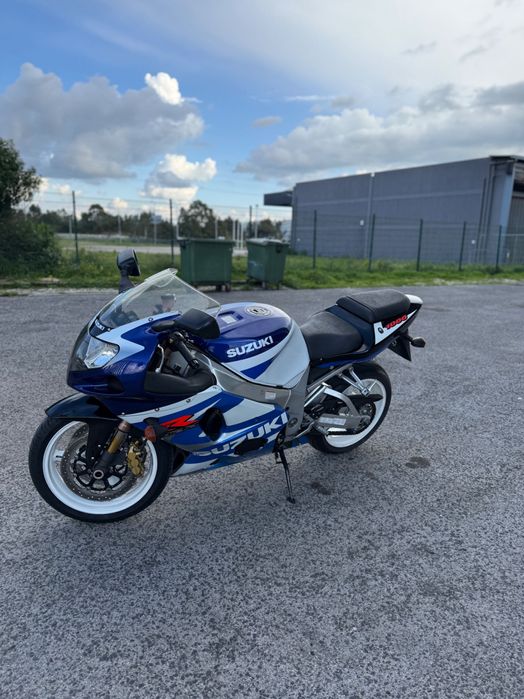 Moto Suzuki Gsx-r 1000