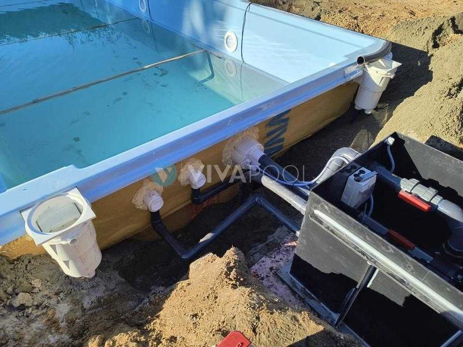 Basen ogrodowy z osprzętem JUMBO 8,2 x 3,1 poliestrowy wkopywany