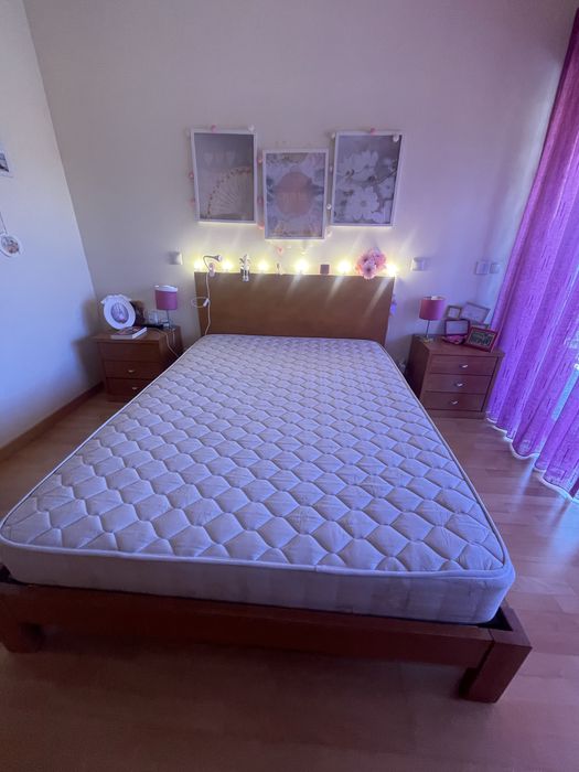 Mobilia de quarto de casal