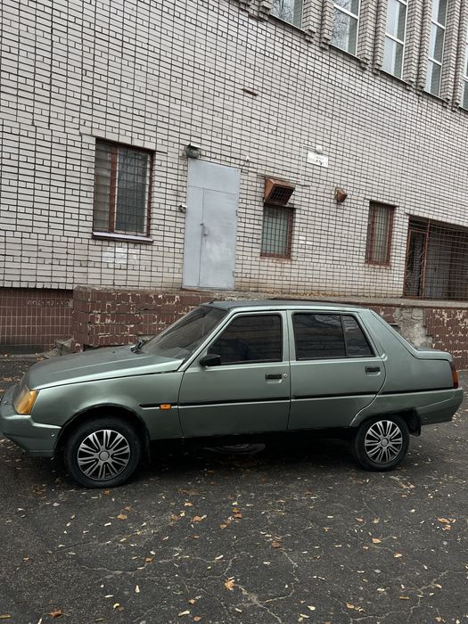 ЗАЗ 1103 (Славута) 2005г на ходу