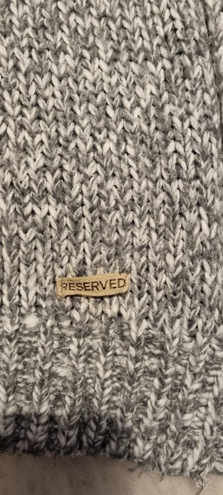 Sweterek firmy Reserved rozmiar M