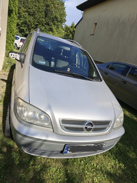 Opel zafira na części