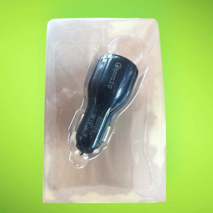 Автомобільний зарядний пристрій car charger 2USB 32w 6a Qc 3.0 Black