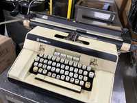 Máquina de escrever HERMES 44