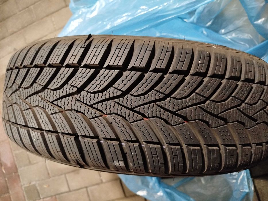 2 Opony zimowe 195/65r15 z 2024