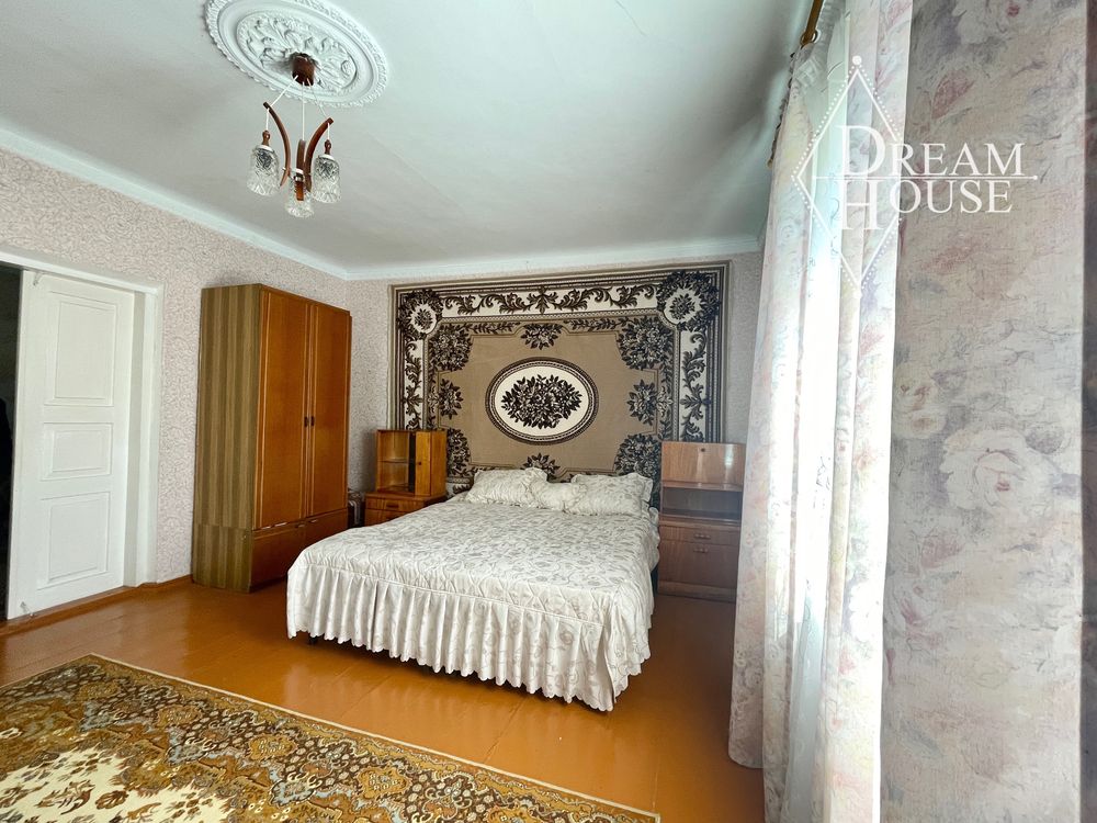 Продаж будинку с.Лежниця