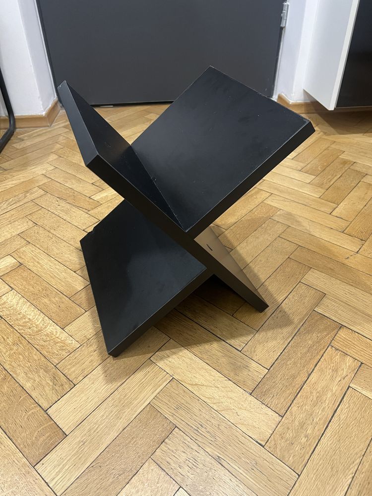 Stojak na torebki