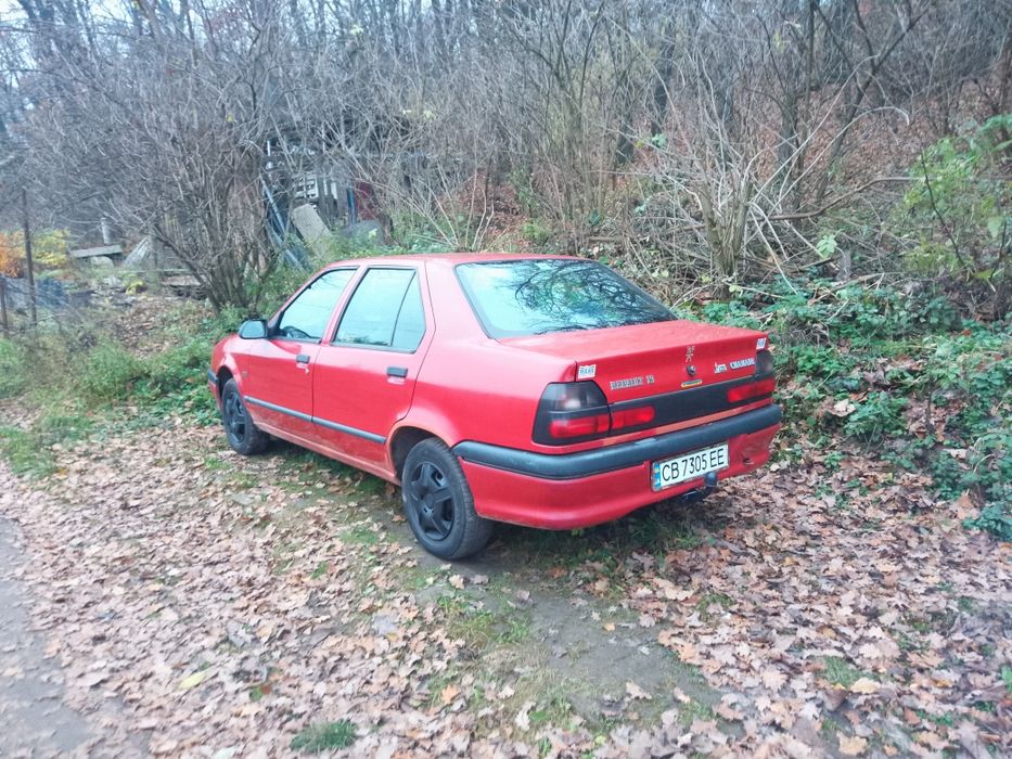 Продам авто Рено 19