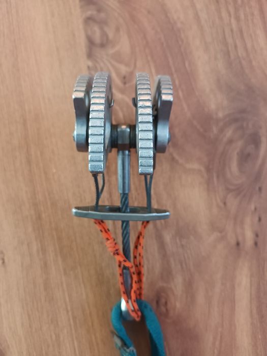 wspinaczkowa mechaniczna friend