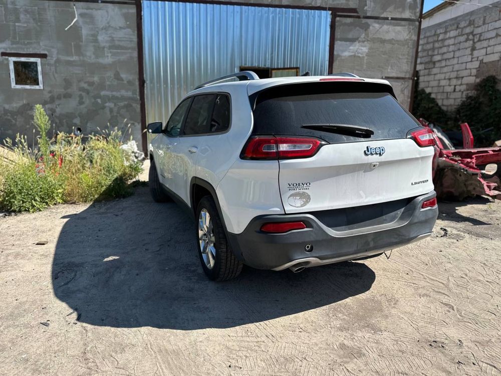 Разборка Jeep Cherokee