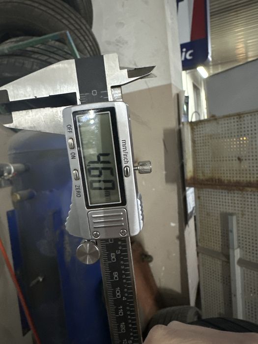 Колеса. диски та шини bmw 235 65r17