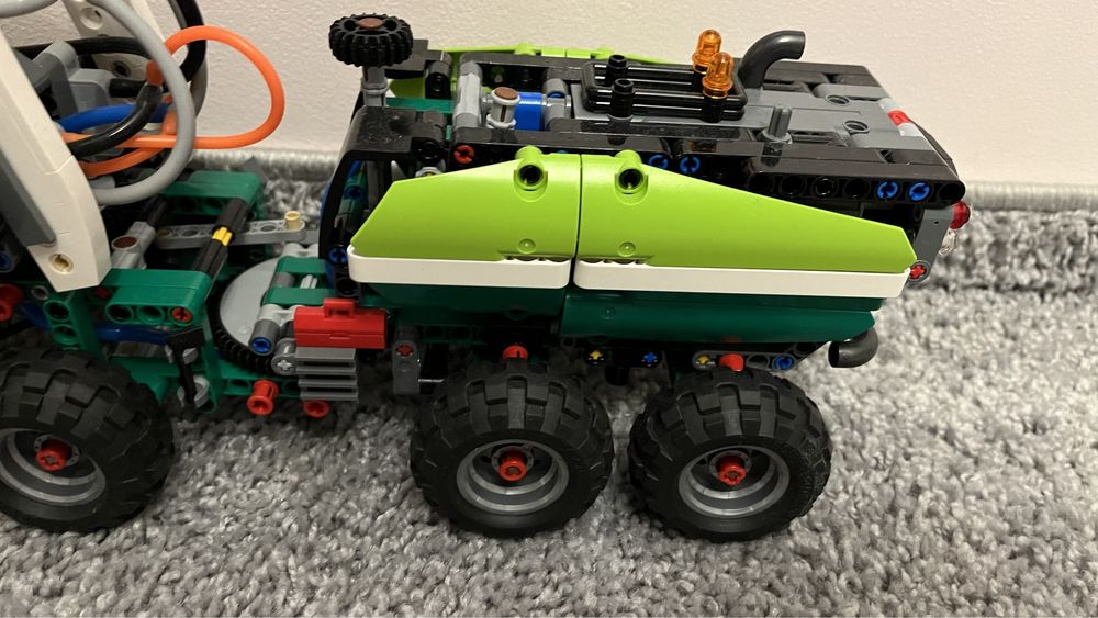 Klocki LEGO Technic Maszyna leśna 42080