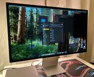 Apple Studio Display Tilt-adjustable stand (Standard glass)