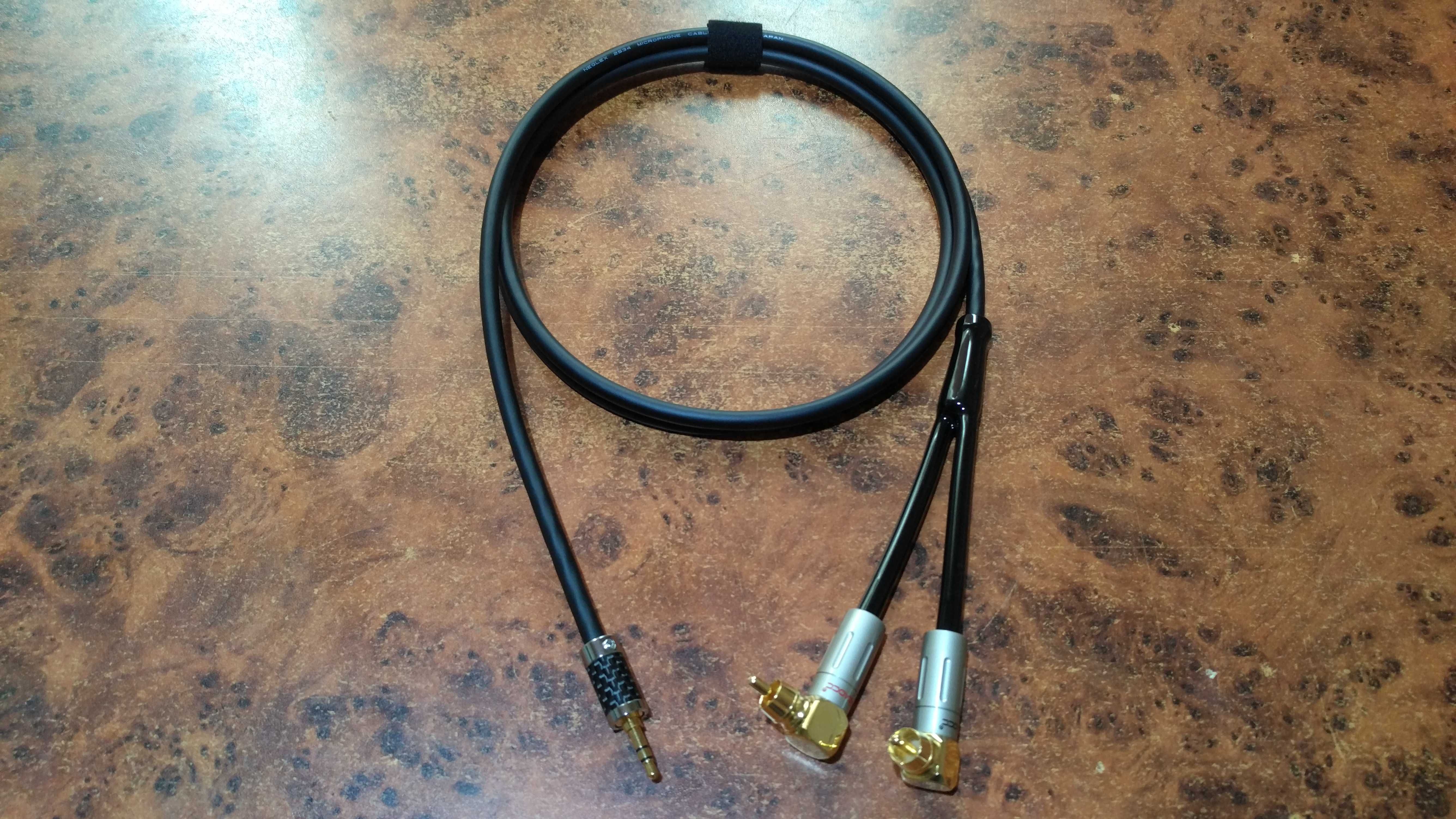 Hi-And AUX кабель MINI-JACK 3.5 mm/2RCA MOGAMI Neglex W2534 (Japan)