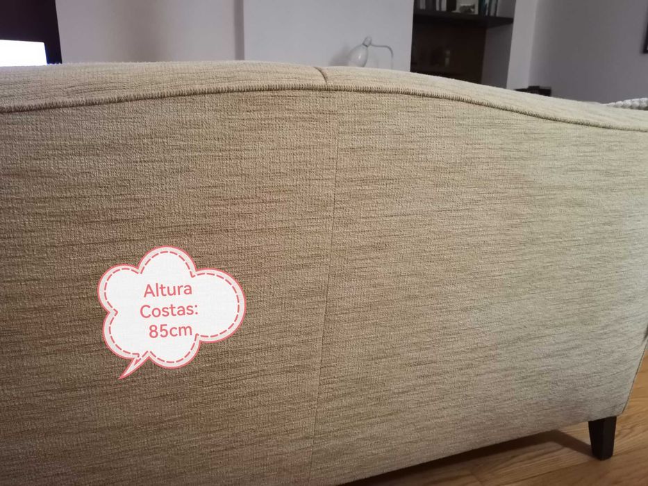 SOFA 2 Lugares. Confortável. Usado.