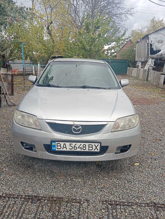 MAZDA 323F 1,8 газ/бензин