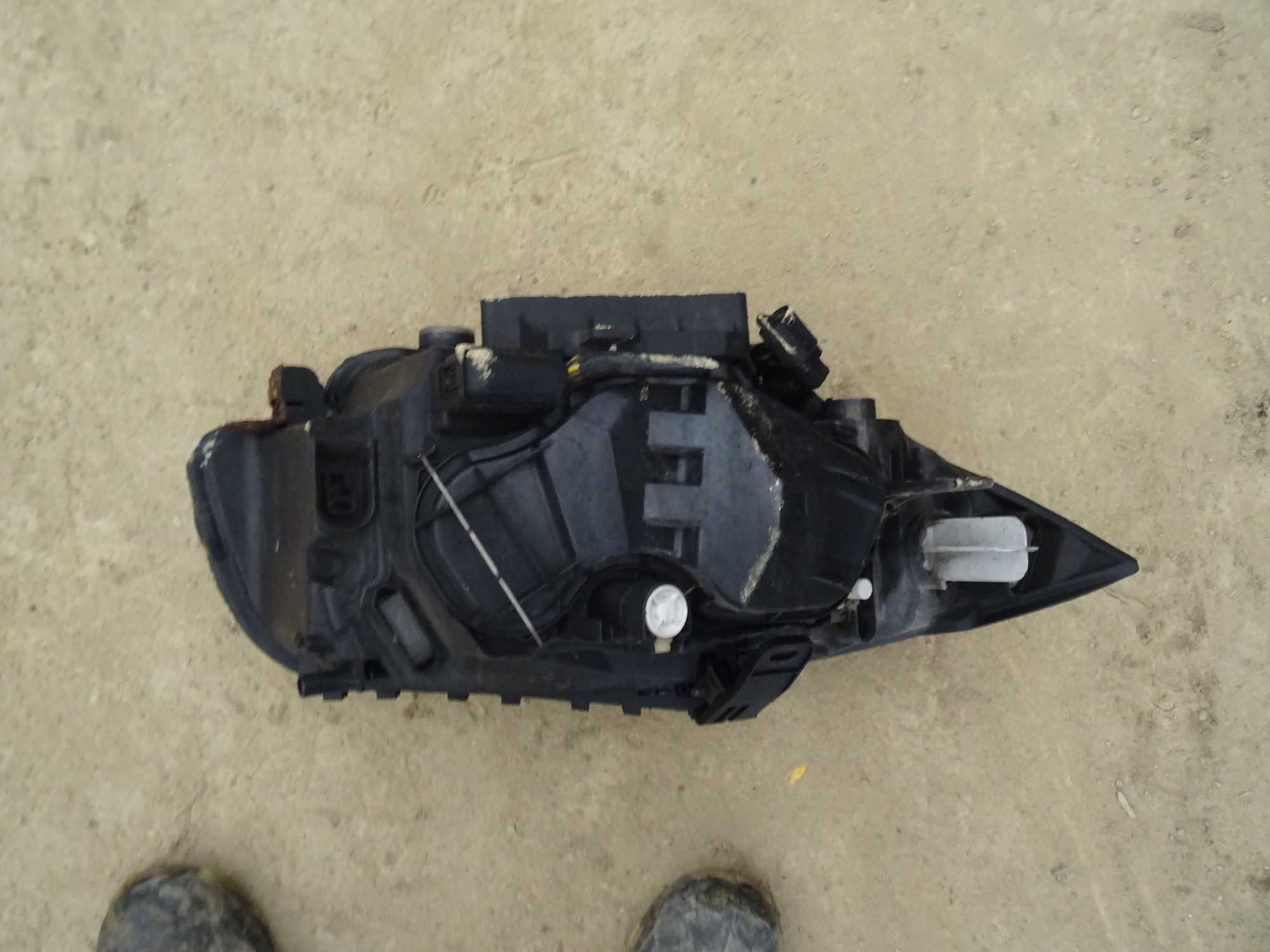 Lampa Lewa Przód BMW 1 E81 E82 E87 Xenon