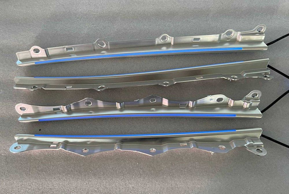 Подсветка дверных карт Toyota Camry 70 (17-24)