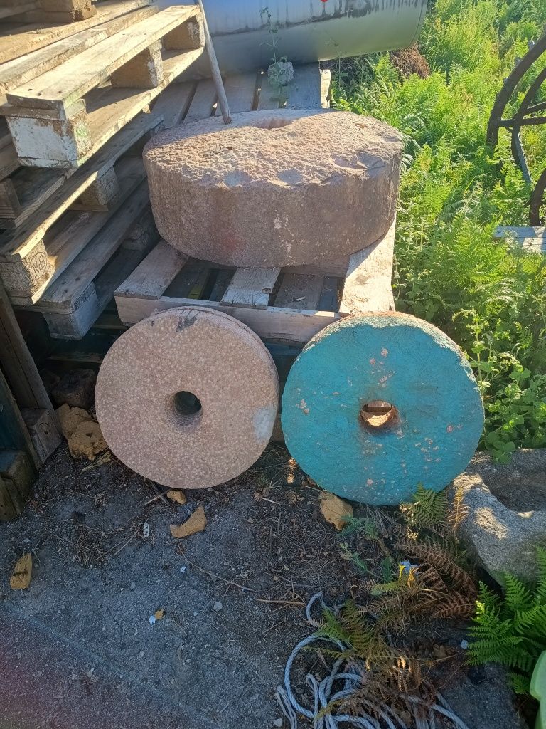 Vários jugos para venda