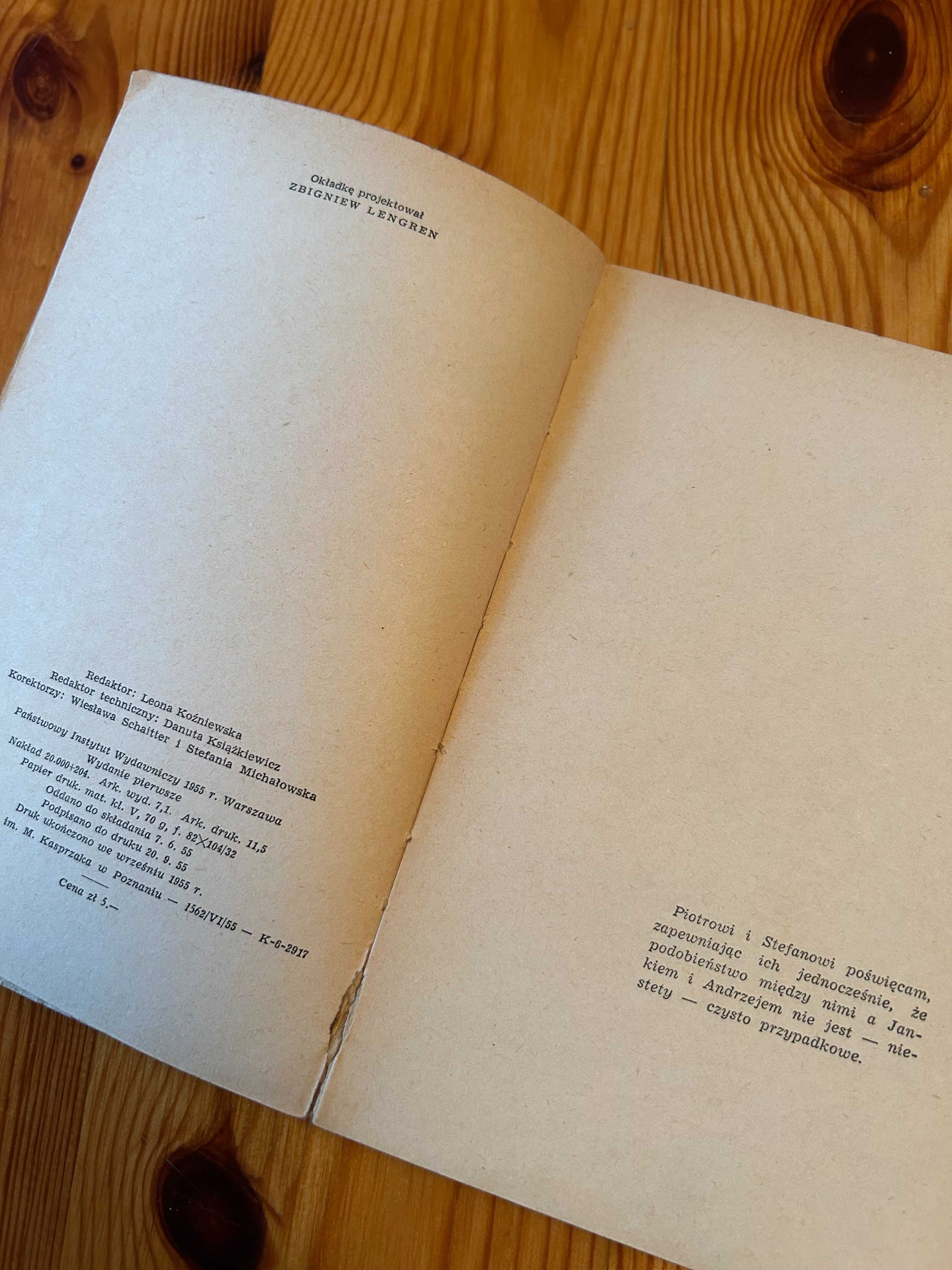 "Drobne ustroje" - Maria Zientarowa