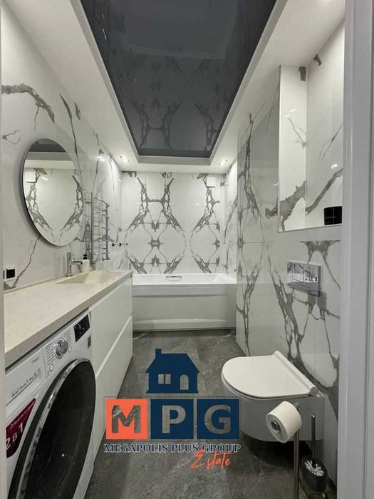 Продаж. Квартира 2 км новострой жк маршал