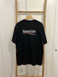 T-shirt Balenciaga