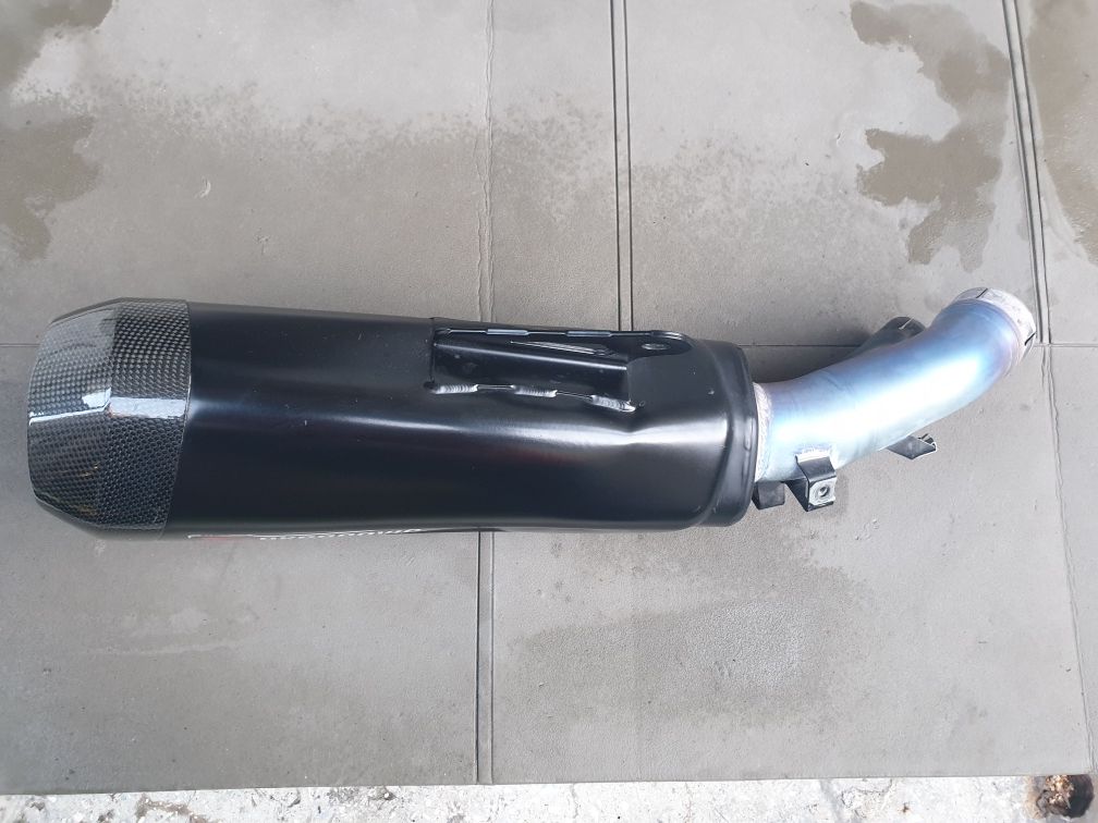 Wydech AKRAPOVIC Slip-On Line S-B10SO4-HZDFT BMW tłumikS1000XR K49