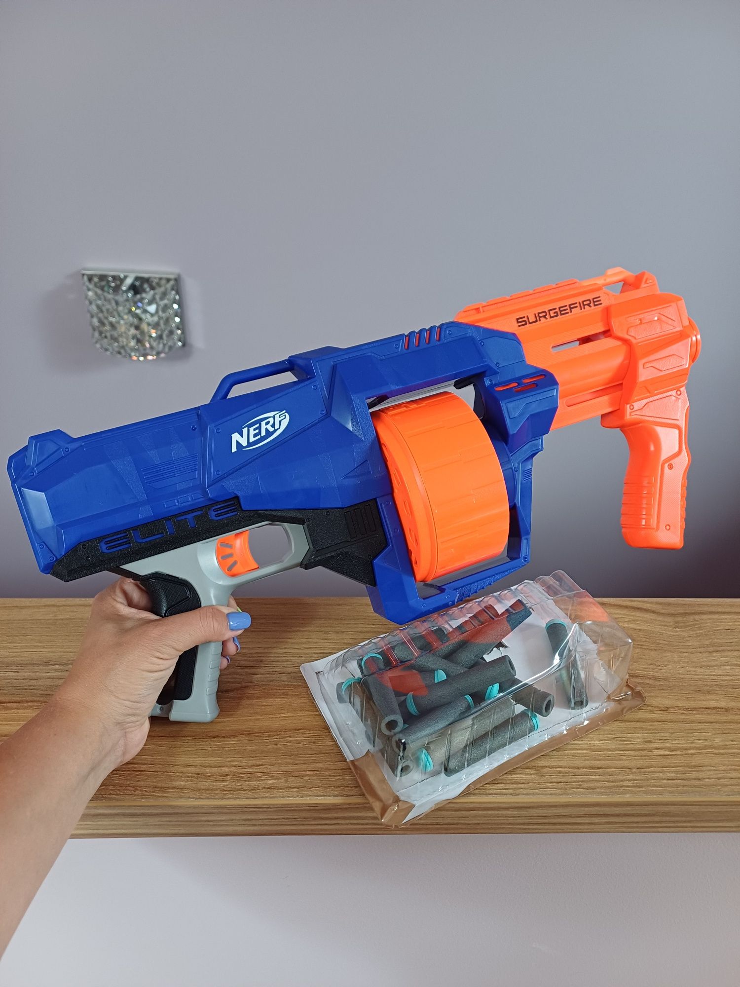 Nerf Surgefire + 48 strzałek