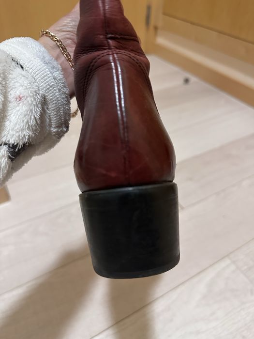 Botas em pele .tam.39