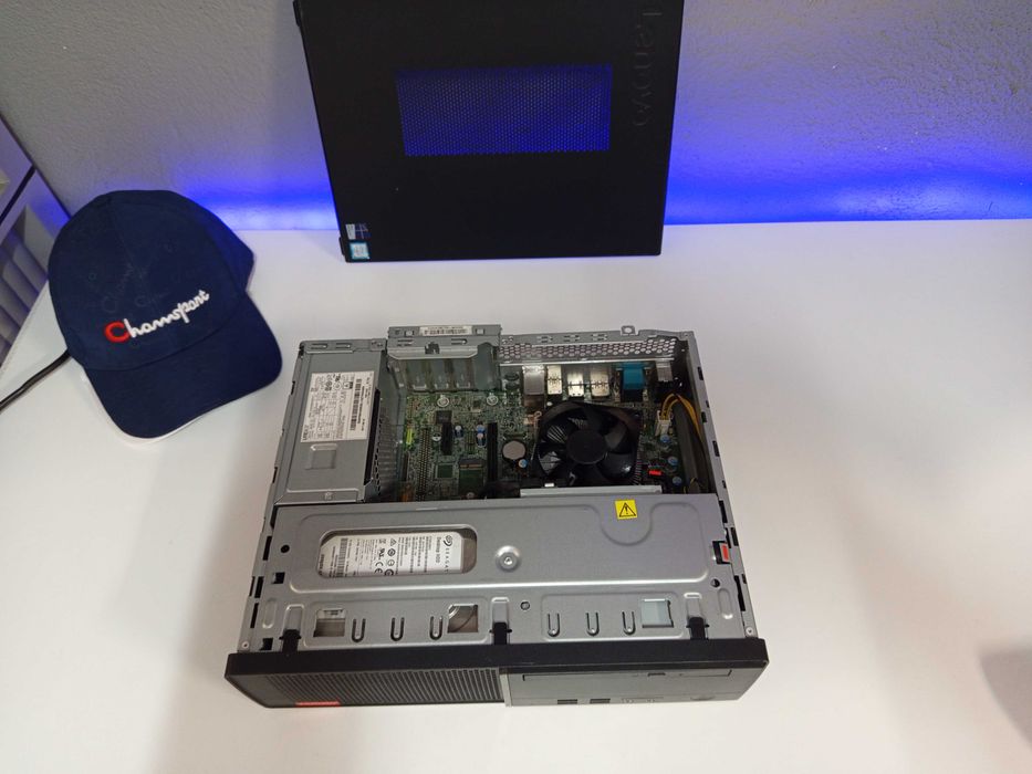 Lenovo Core 6100/Ram 8GB/Windows 10+Office