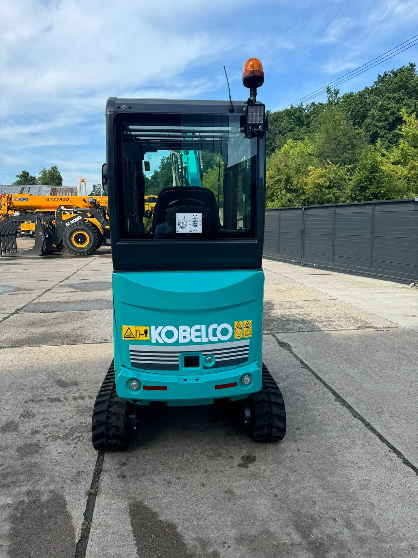 Новий міні екскаватор KOBELCO SK19 2 тони Японія JCB CAT KUBOTA