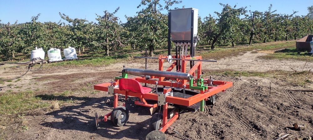 Maszyna do formowania zagonów dozownik maszyny do uprawy truskawek wyn