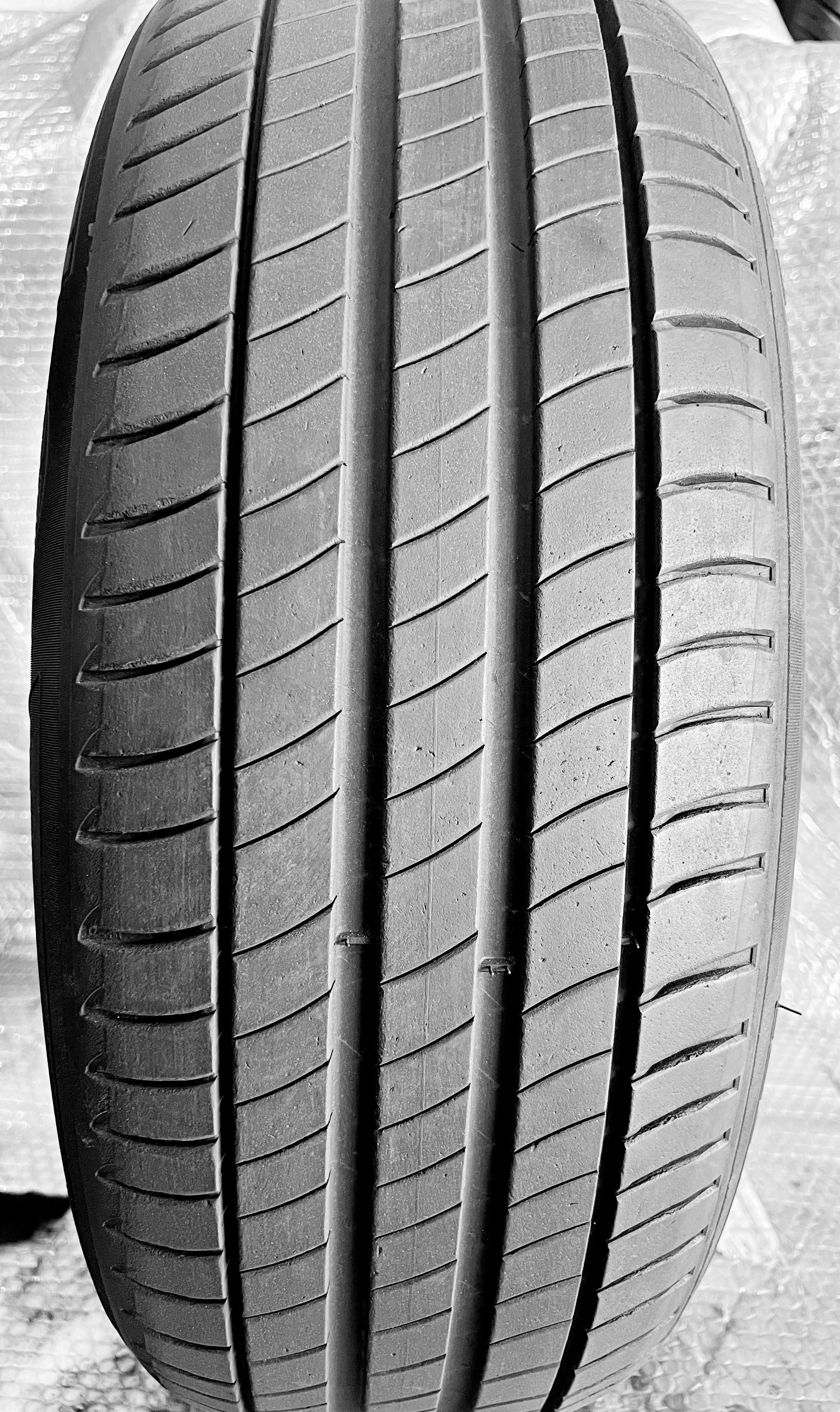 ШИни Б/в 205.55.19 пара Michelin