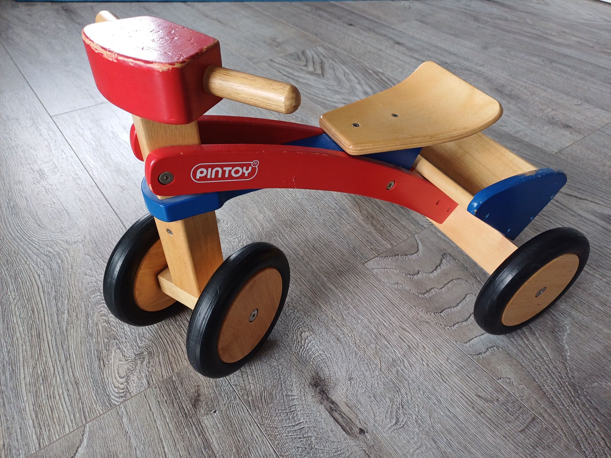 Drewniany rowerek Pintoy
