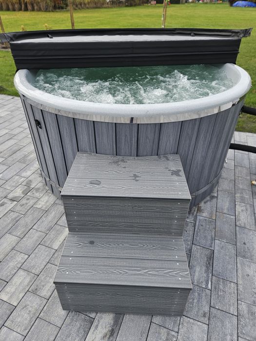 Domek letniskowy z Balią nad Jeziorem Białym.