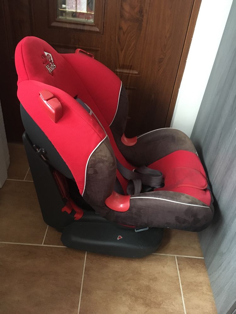 Fotelik dziecięcy 9-25kg
