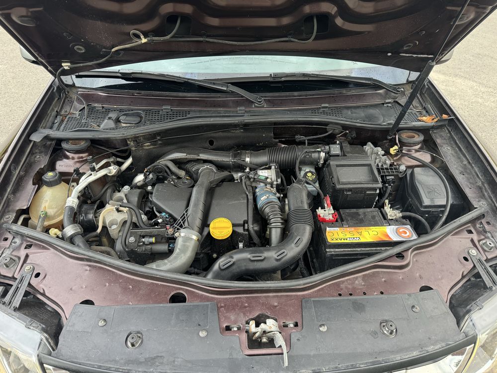 Renault Duster 4+4 2016
