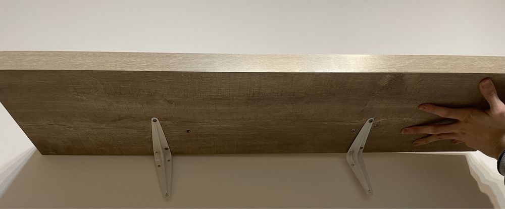 Prateleiras (arrumação/decoração)