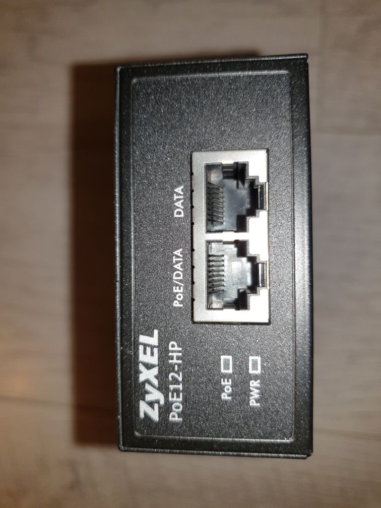 ZyXEL poE 12 H-P