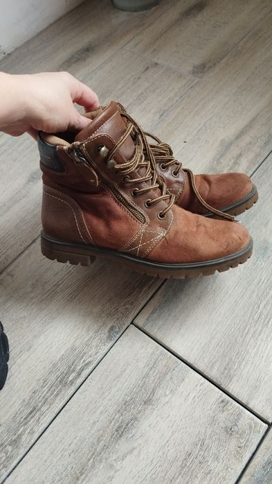 Ботинки 36 38 р безкоштовно