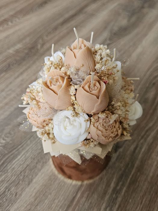 Swiece z wosku sojowego