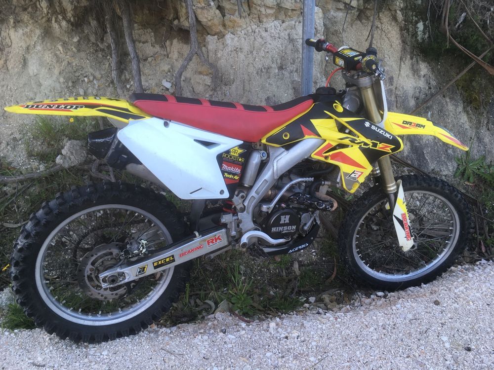 Suzuki rmz 250. Ano 2008