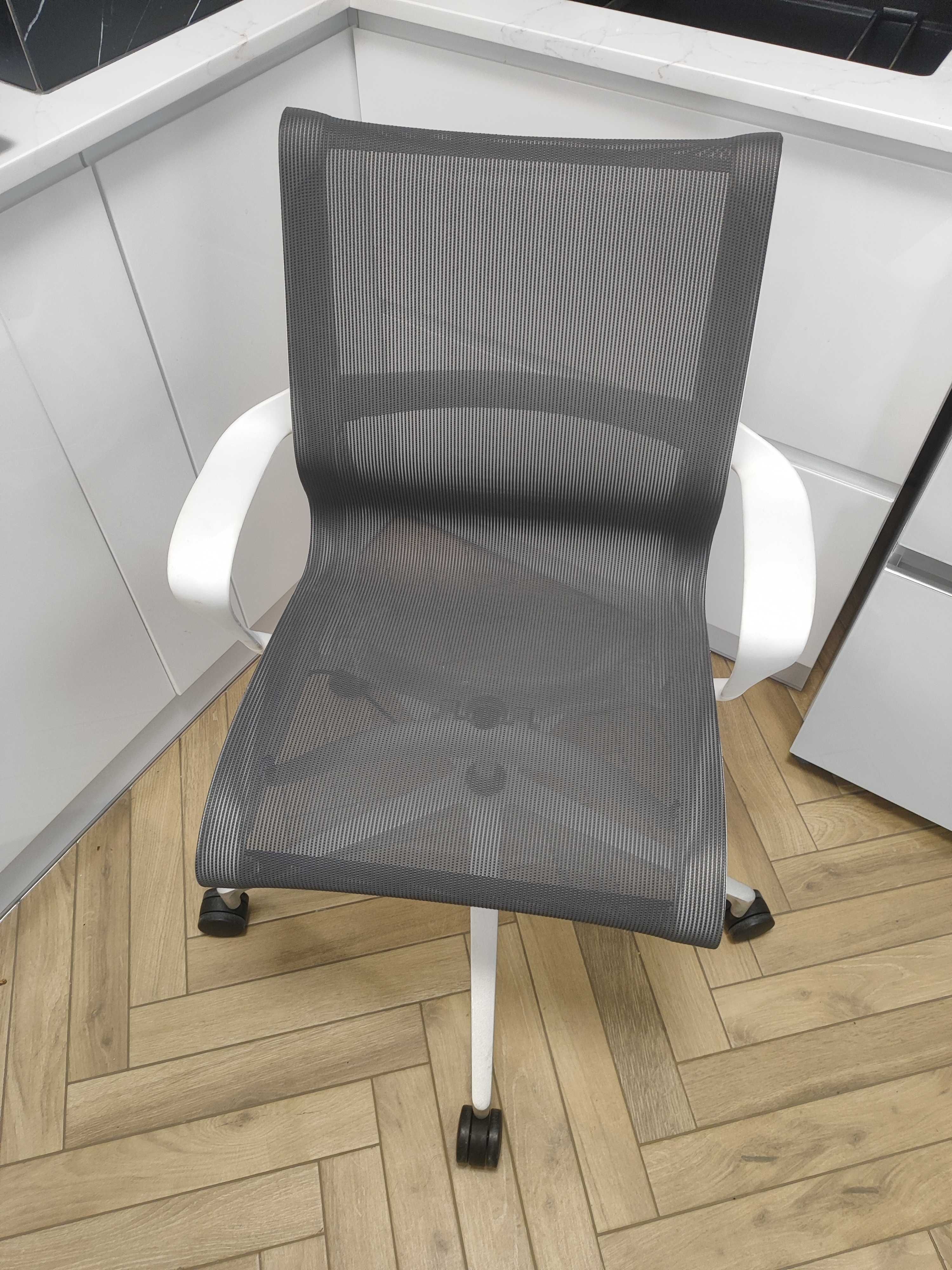 Herman Miller Setu jak NOWY
