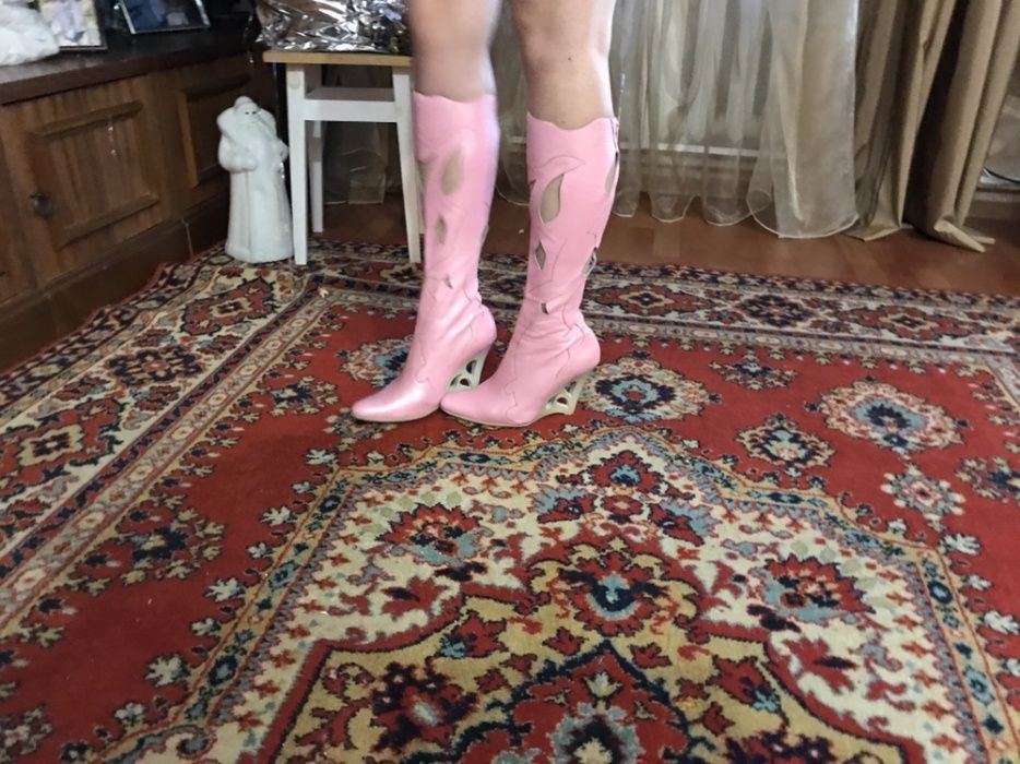 Продам сапоги женские