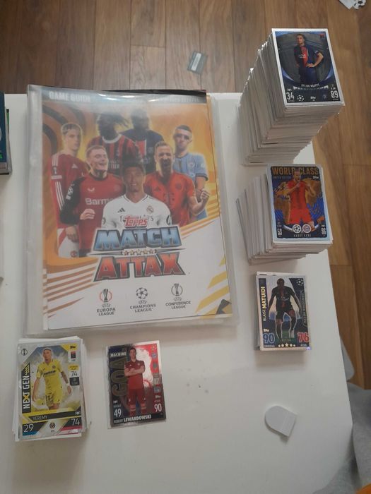 Sprzedam karty piłkarskie