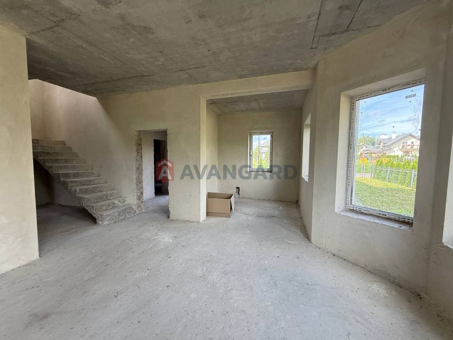 Продаж будинок 165 м2 в КМ' PRAUD HILLS' біля Львова! Бірки