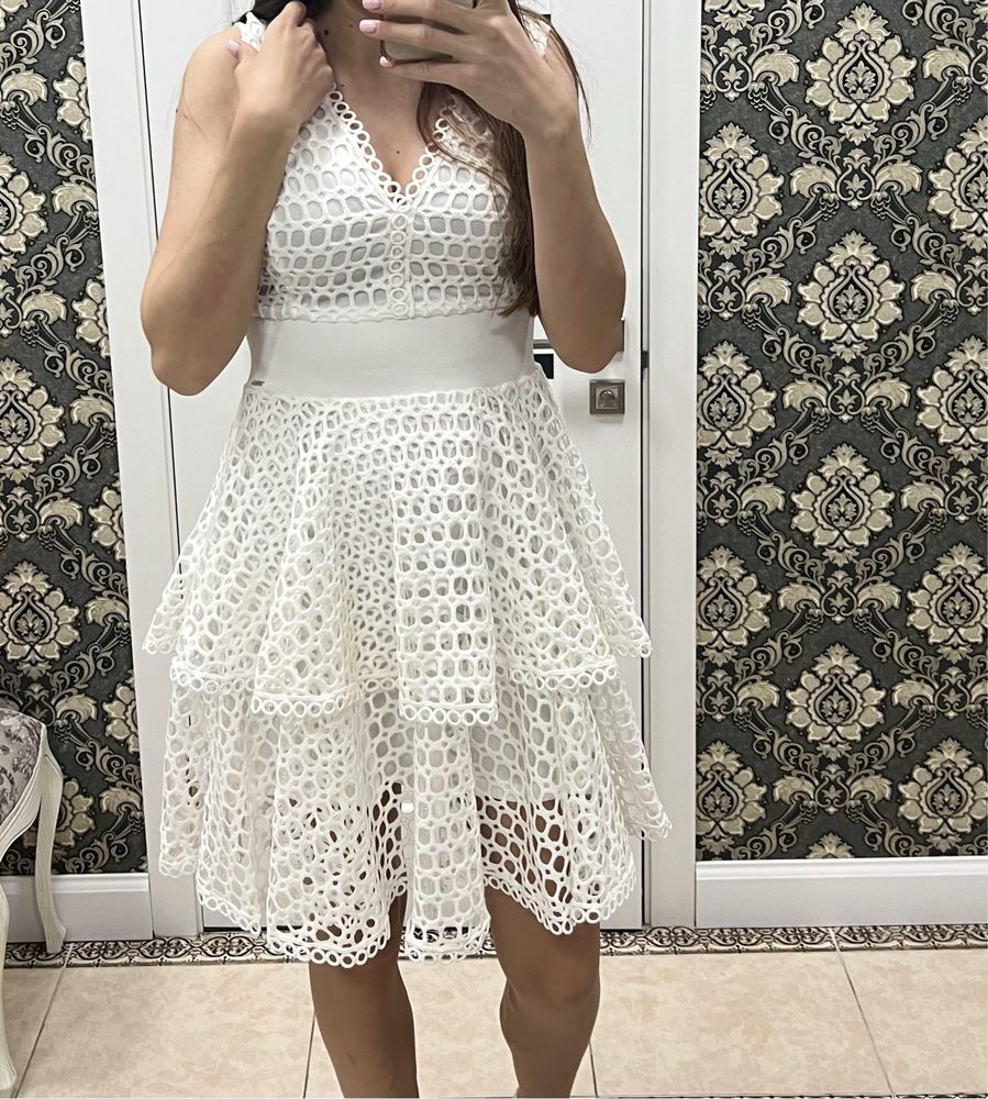Сукня Guess одягнута один раз