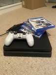 Ps4 z 4 grami i padem