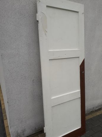 Stare drzwi do renowacji